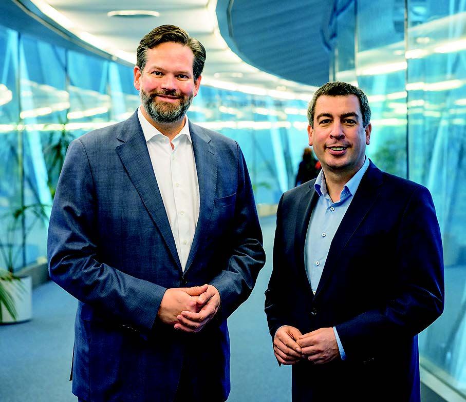Lukas Mandl und Günther Sidl (re.)